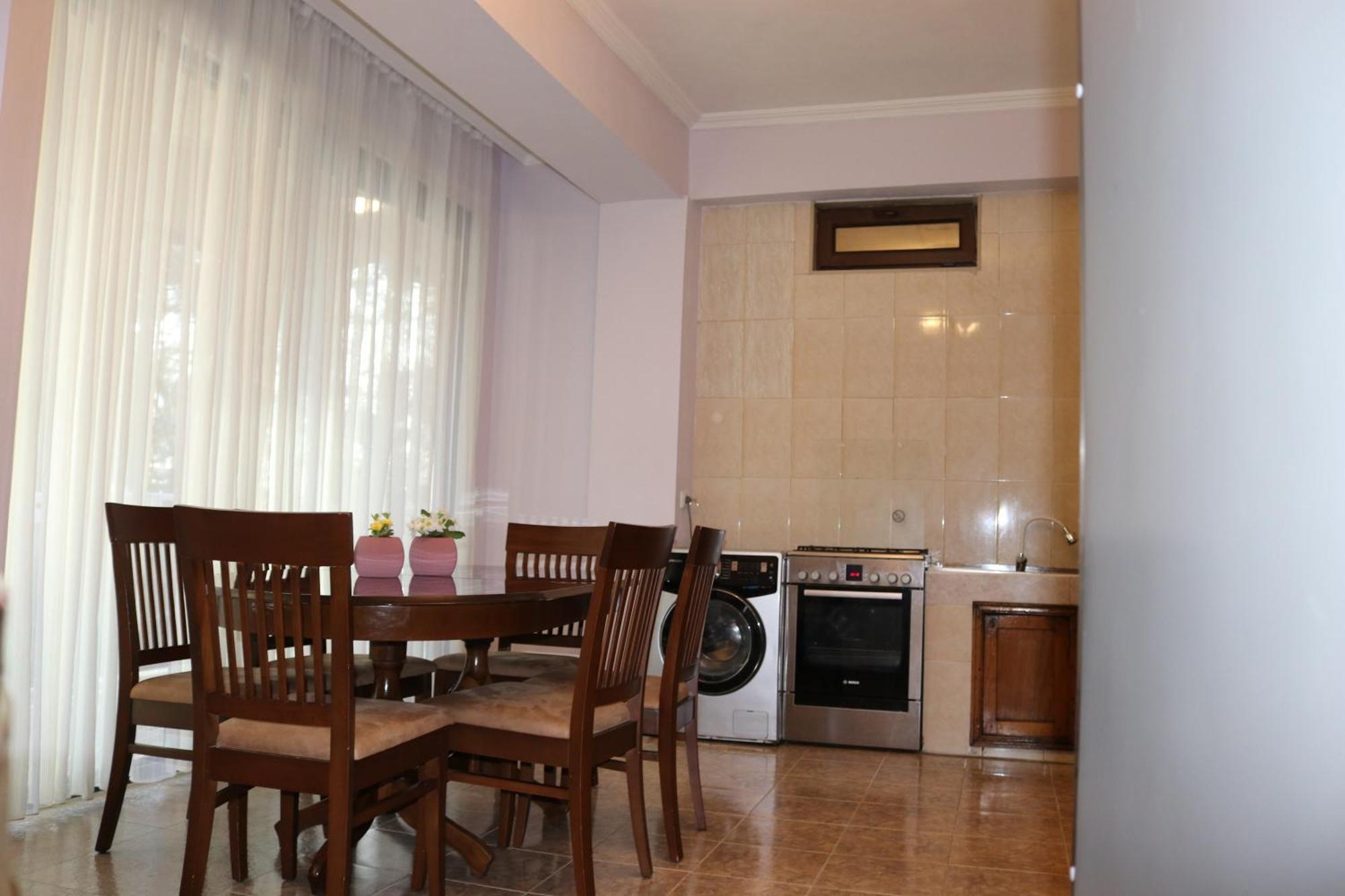 Apartment Near The Sea 1 Kobuleti Esterno foto