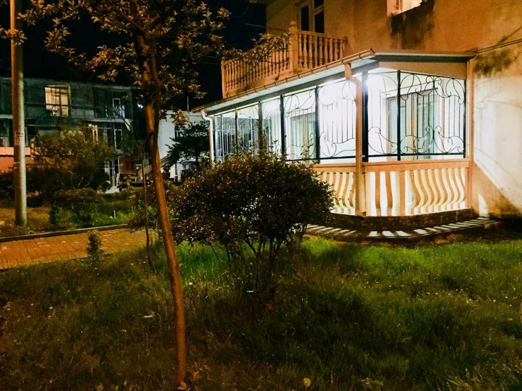 Apartment Near The Sea 1 Kobuleti Esterno foto